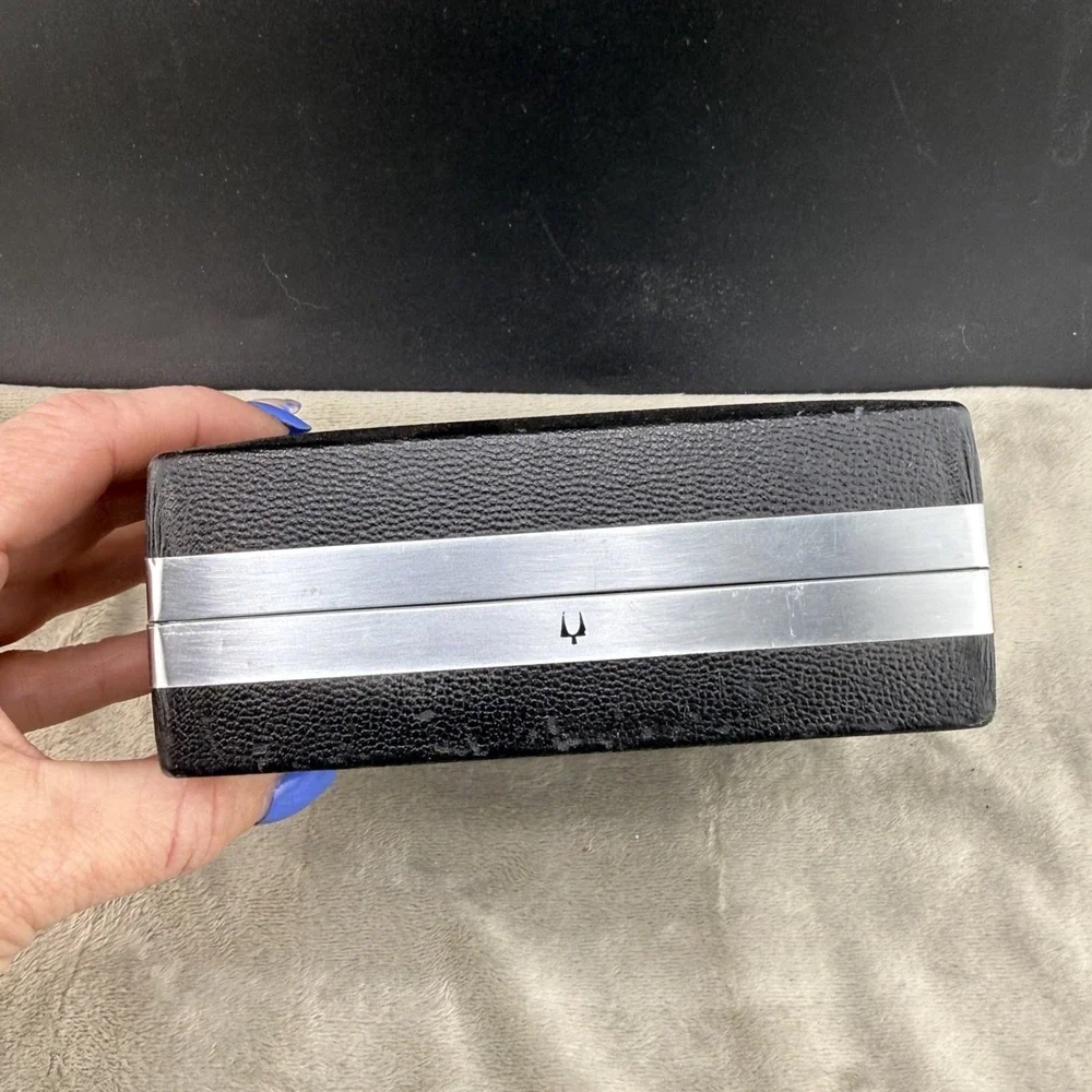 Vintage Bulova Accutron Watch Box‎ Display